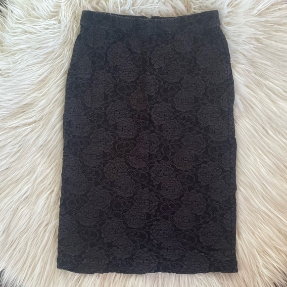 Anthropologie Maeve Charcoal Gray Lace Pencil Skirt XS - Picture 3 of 8